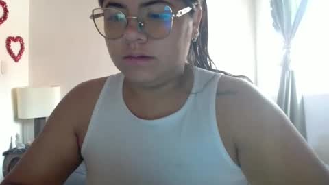 Snapshot of kimmy_kimmy_ chatting on September 15, 5:35 pm Kimmy online show from September 15, 5:35 pm