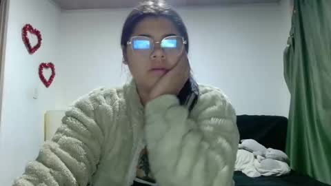 Snapshot of kimmy_kimmy_ chatting on September 18, 1:40 am Kimmy online show from September 18, 1:40 am
