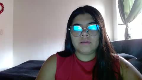 Snapshot of kimmy_kimmy_ chatting on October 30, 5:24 pm Kimmy online show from October 30, 5:24 pm