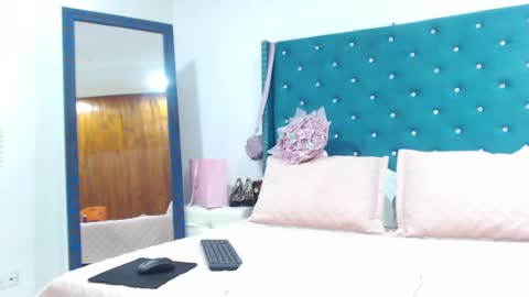 Snapshot of kimscarleth chatting on October 2, 4:36 pm Kim online show from October 2, 4:36 pm