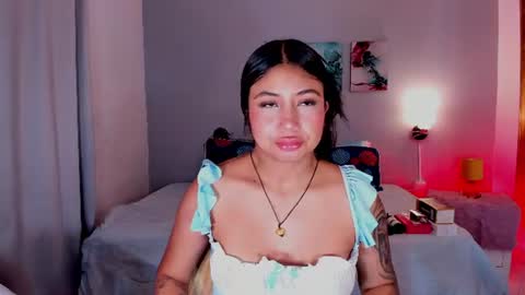 Snapshot of kimtayloor chatting on July 6, 2:30 am Kim online show from July 6, 2:30 am