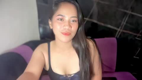 Snapshot of kimxxxxx_ chatting on August 9, 7:13 am Kimxxxx online show from August 9, 7:13 am