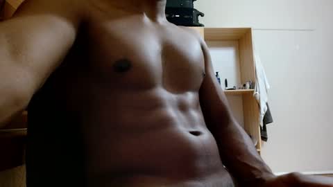 Snapshot of kinda_horny_right_now chatting on November 14, 3:22 pm Isaac online show from November 14, 3:22 pm