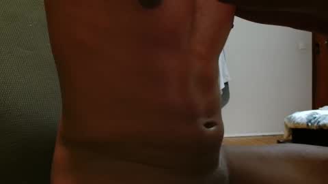 Snapshot of kinda_horny_right_now chatting on November 25, 2:28 pm Isaac online show from November 25, 2:28 pm