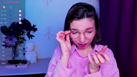 Hazel online show from March 8, 3:32 am