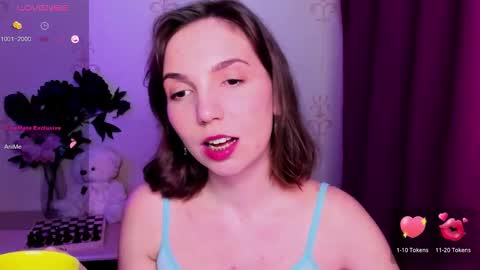 Hazel online show from March 29, 6:08 pm