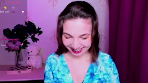 Hazel online show from April 6, 12:30 am