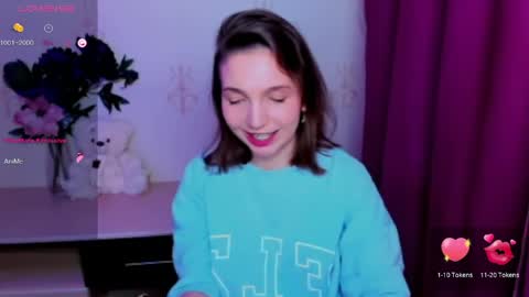 Snapshot of kindhazelhere_ chatting on May 28, 12:57 pm Hazel online show from May 28, 12:57 pm