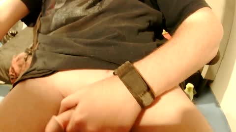 Snapshot of king69_666 chatting on September 15, 5:35 pm king69_666 online show from September 15, 5:35 pm