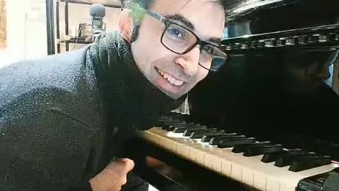 Snapshot of king7045 chatting on December 13, 11:02 am king7045 online show from December 13, 11:02 am