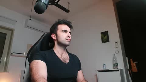 Snapshot of king7045 chatting on January 30, 9:25 pm king7045 online show from January 30, 9:25 pm