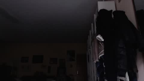 Snapshot of king7045 chatting on March 7, 8:02 am king7045 online show from March 7, 8:02 am