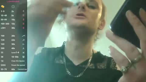 Snapshot of king_asa chatting on March 22, 11:02 am Aidan online show from March 22, 11:02 am