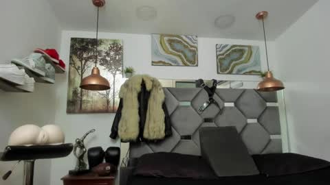 Snapshot of king_fitt_ chatting on January 25, 9:57 pm HOT MEN BLACK online show from January 25, 9:57 pm