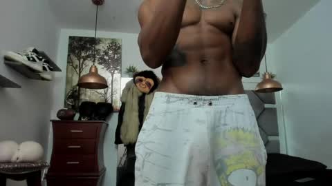 Snapshot of king_fitt_ chatting on March 26, 3:06 pm HOT MEN BLACK online show from March 26, 3:06 pm