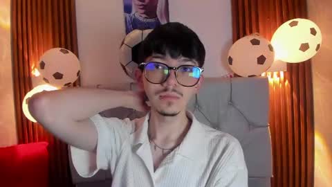 Snapshot of king_luxury1 chatting on July 10, 12:08 pm King online show from July 10, 12:08 pm
