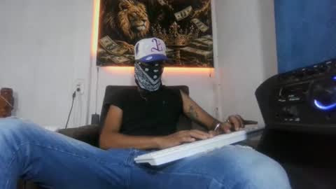 Snapshot of king_master7 chatting on July 22, 2:36 am king_master7 online show from July 22, 2:36 am