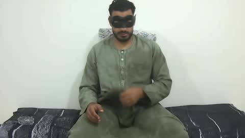 Snapshot of king_of_arabians chatting on July 29, 10:52 pm king_of_arabians online show from July 29, 10:52 pm