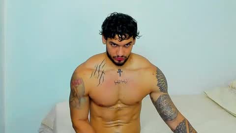 king_of_kings__ online show from April 27, 1:09 pm