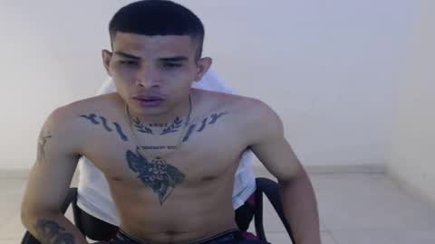 Snapshot of king_warlord chatting on May 22, 7:41 pm king_warlord online show from May 22, 7:41 pm