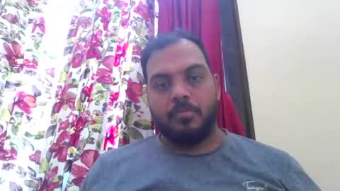 Snapshot of kingalpines1 chatting on February 1, 1:59 am kingalpines1 online show from February 1, 1:59 am