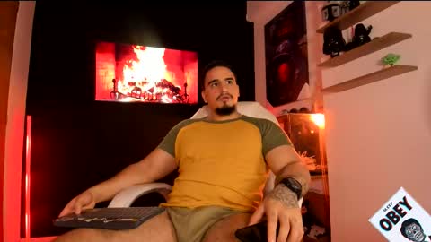 King Bear online show from September 10, 2:11 am