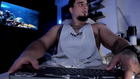 King Bear online show from September 22, 11:18 pm