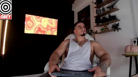 King Bear online show from November 3, 2:18 pm