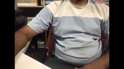 Snapshot of kingcobra_08 chatting on May 7, 12:32 pm kingcobra_08 online show from May 7, 12:32 pm