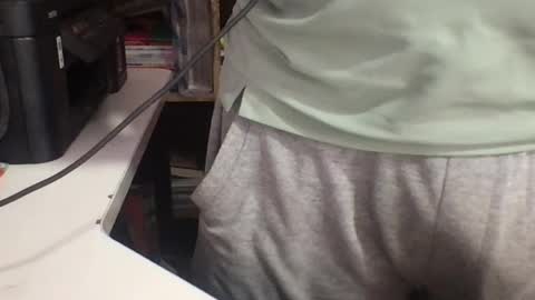 Snapshot of kingcobra_08 chatting on June 22, 9:06 am kingcobra_08 online show from June 22, 9:06 am
