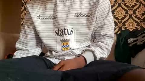 kingemizzy online show from March 3, 8:20 am