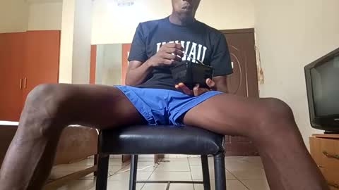 kingemizzy online show from March 9, 11:47 am