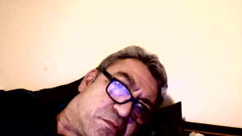 Snapshot of kingkock27 chatting on July 13, 11:02 am kingkock27 online show from July 13, 11:02 am