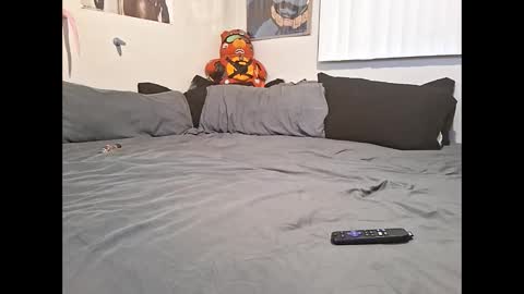 KingKoodah online show from March 13, 3:46 am