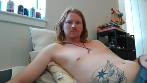 Snapshot of kinglegg chatting on May 17, 6:37 pm Kinglegg online show from May 17, 6:37 pm