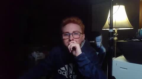 Snapshot of kingoffootfetish chatting on January 11, 5:31 am Master King Tommy online show from January 11, 5:31 am