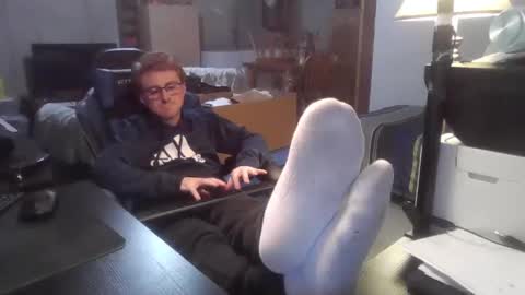 Snapshot of kingoffootfetish chatting on January 28, 3:57 pm Master King Tommy online show from January 28, 3:57 pm