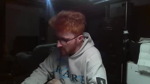 Snapshot of kingoffootfetish chatting on February 20, 2:07 am Master King Tommy online show from February 20, 2:07 am