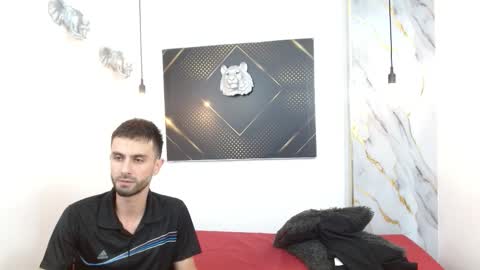 KING  online show from March 26, 2:50 am