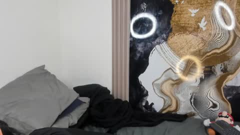  A L E X  online show from April 13, 12:49 am