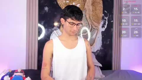 Snapshot of kingparker1 chatting on June 21, 3:31 am A L E X online show from June 21, 3:31 am