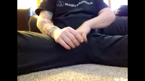 Snapshot of kingpimpdaddy69 chatting on May 1, 3:38 pm Kingpimpdaddy online show from May 1, 3:38 pm
