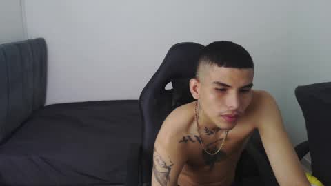 DOMINANT ALPHA KINGS online show from May 9, 6:13 pm