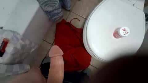 Snapshot of kingstoney08 chatting on October 31, 1:23 pm nickncas online show from October 31, 1:23 pm