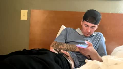 Snapshot of kinksss4all chatting on April 25, 7:22 am KinkPLAY9 online show from April 25, 7:22 am