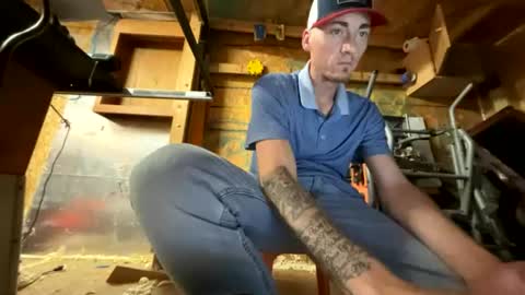 Snapshot of kinksss4all chatting on June 16, 6:38 am KinkPLAY9 online show from June 16, 6:38 am