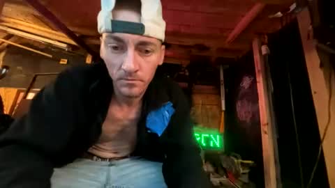 Snapshot of kinksss4all chatting on June 25, 8:41 am KinkPLAY9 online show from June 25, 8:41 am