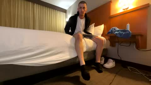 Snapshot of kinksss4all chatting on July 4, 3:35 am KinkPLAY9 online show from July 4, 3:35 am
