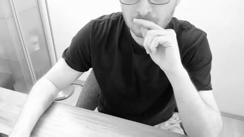 kinksubbydubby online show from November 4, 6:07 pm