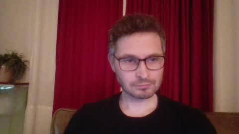 Snapshot of kinksubbydubby chatting on May 21, 10:17 pm kinksubbydubby online show from May 21, 10:17 pm